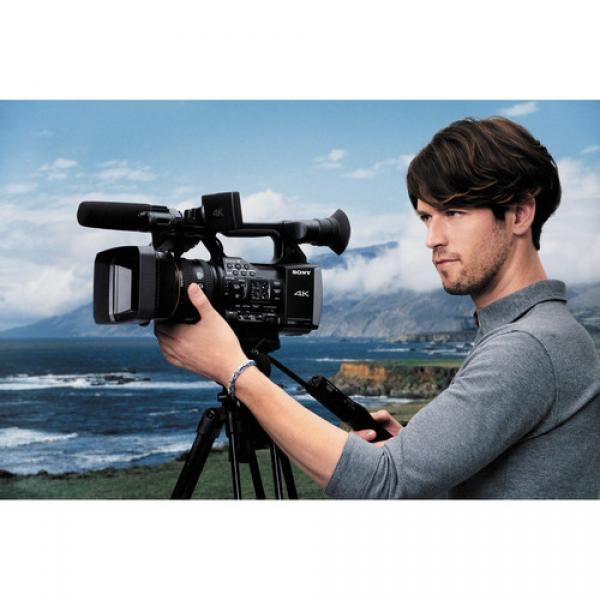 Videocamere 4K Panasonic X1000 , Sony AX1 , Blackmagic 4K Cinema